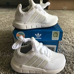 Adidas Swift Size 5C